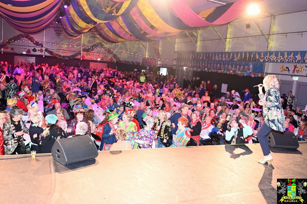 ../Images/Senioren carnaval 2024 388.jpg